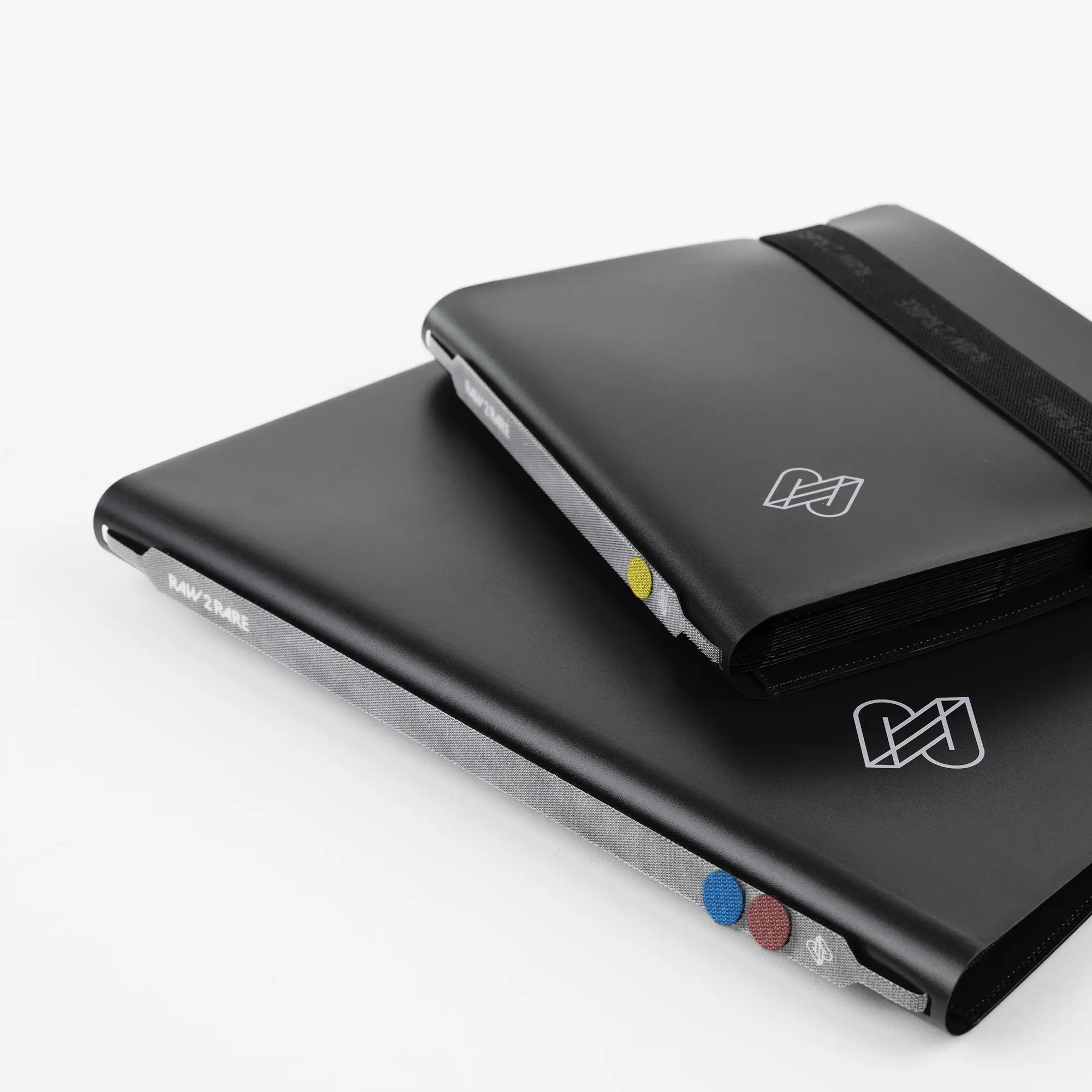 Raw2Rare - 4-Pocket FlexBinder160